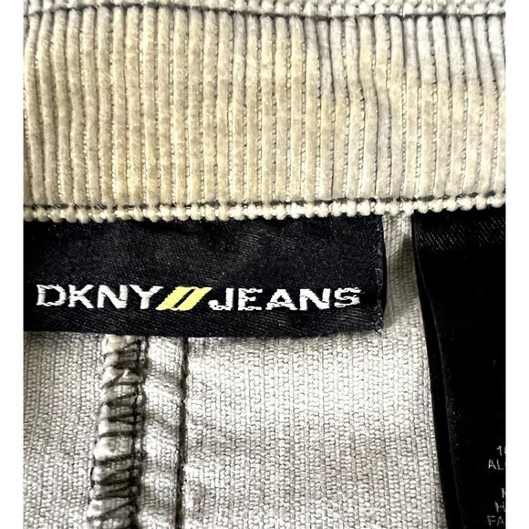 DKNY women's corduroy jacket size M button front, pockets, embroidery - Picture 5 of 8